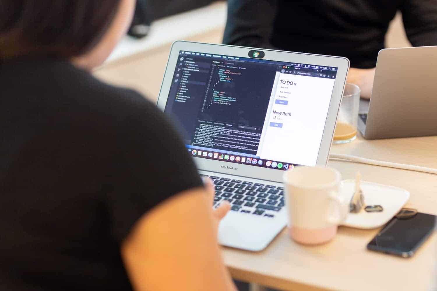 Trainee programs for Junior Developers in Finland